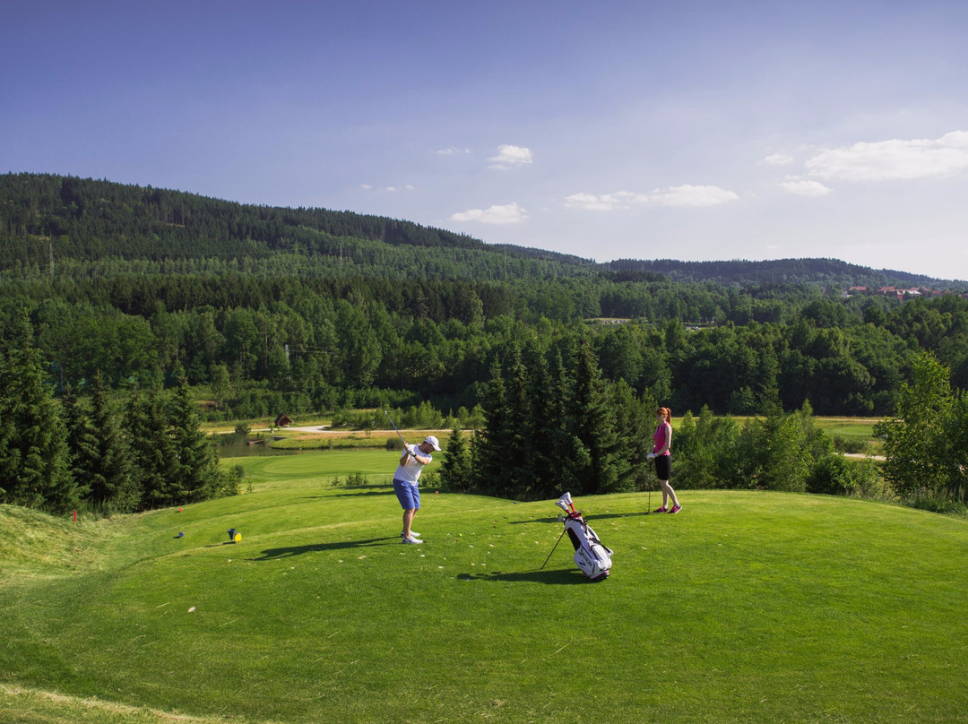 Golf Sokolov-Dolni Rychnov必去景点