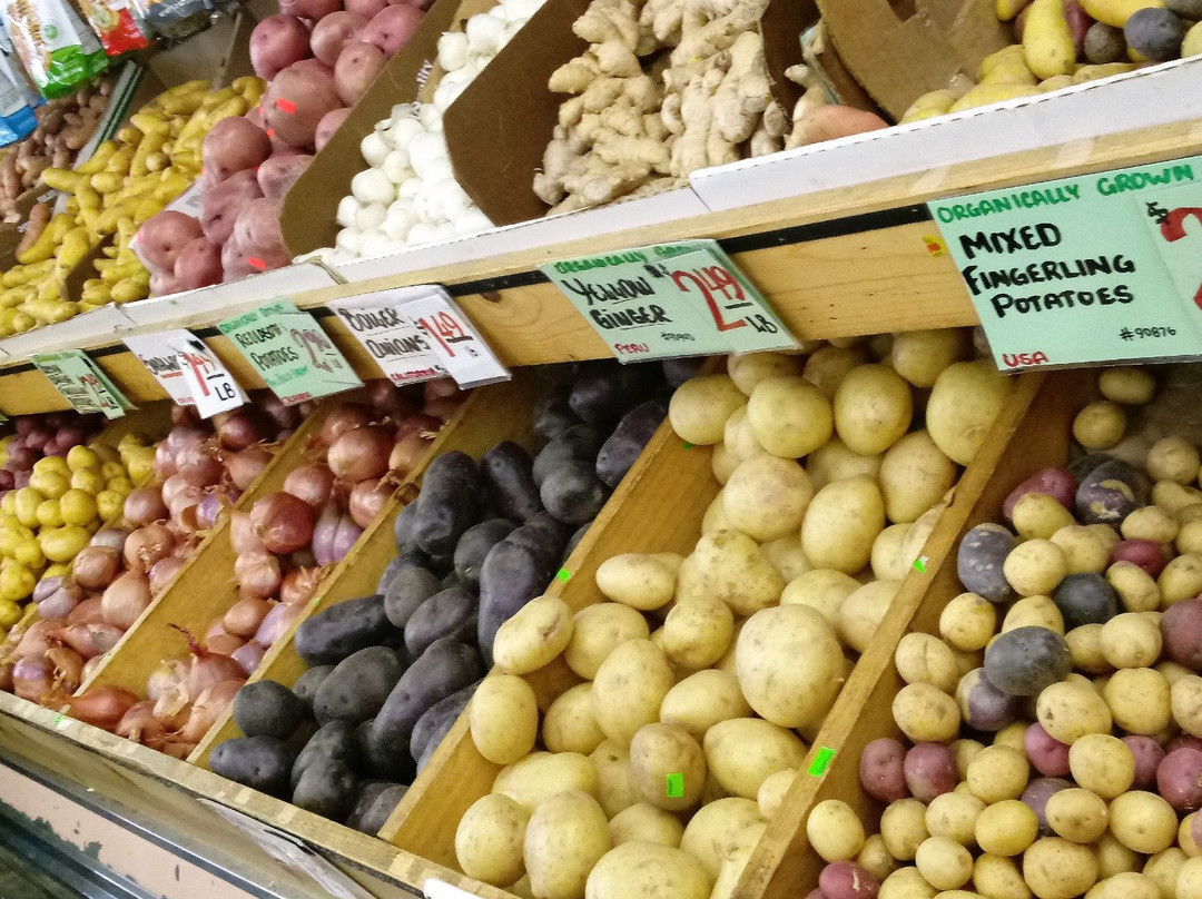 Monterey Market-伯克利必去景点