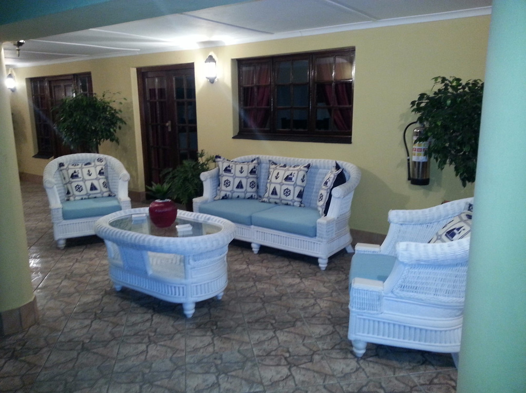 HillBillion Estate主图