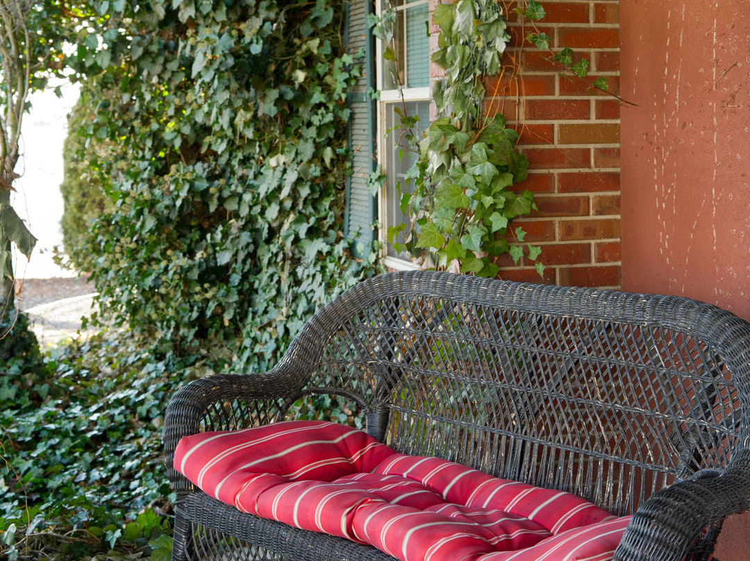 Birchfield Manor Inn and Restaurant主图