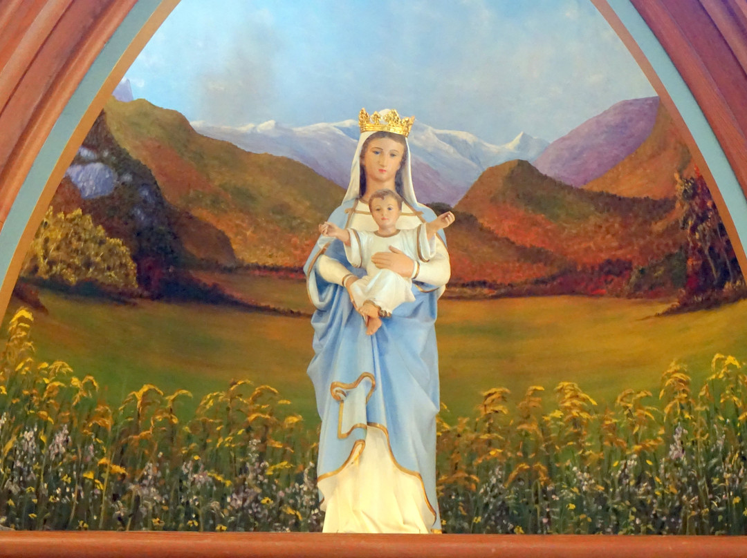Our Lady of the Mountains Parish景点图片