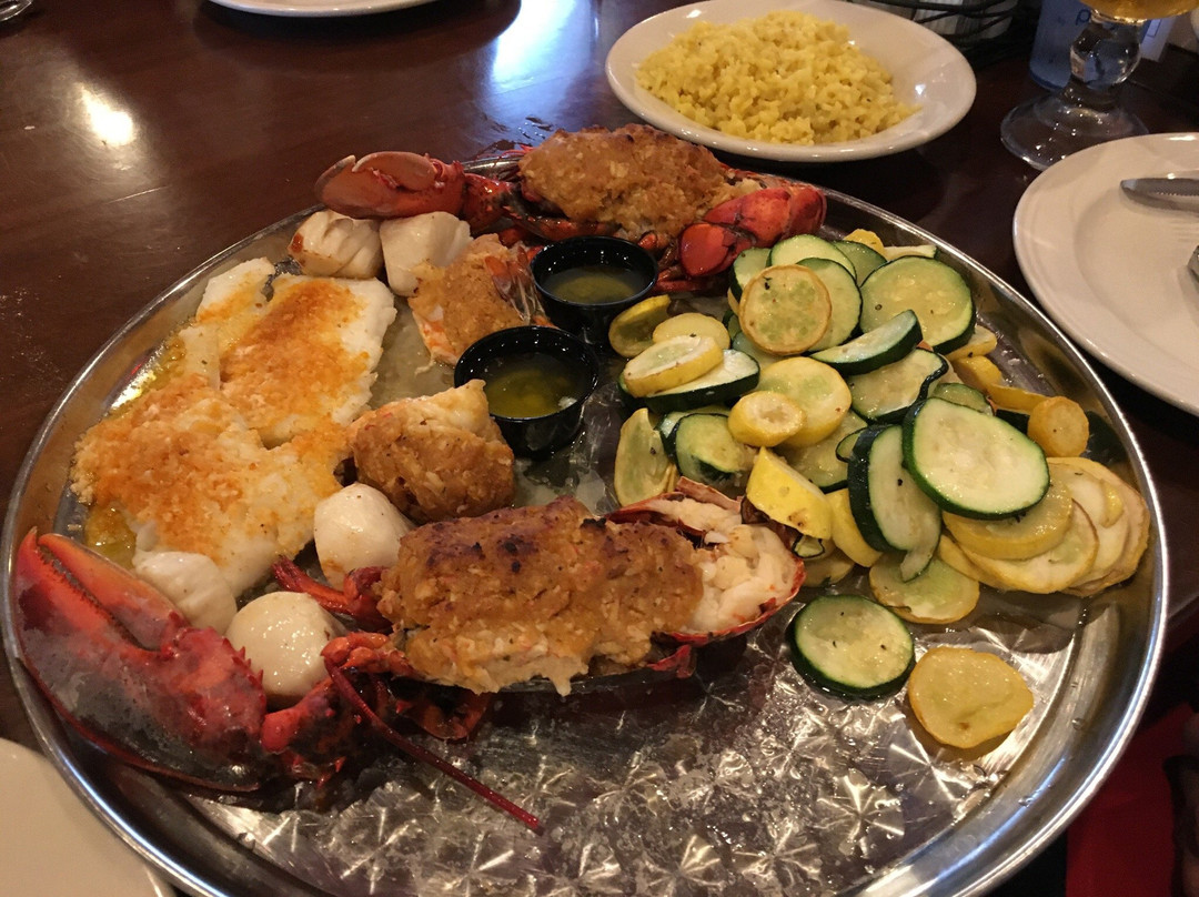 Kaptain Jimmy's Restaurant and Distillery