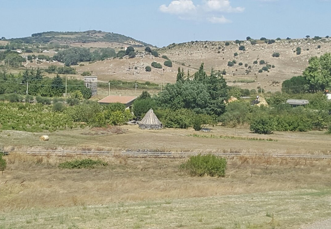 Nuraghe di Unia-斯廷蒂诺必去景点
