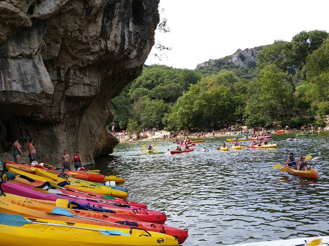 Alpha bateaux景点图片