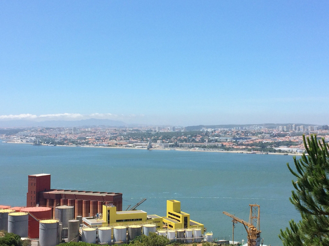 HI Almada - Pousada Juventude主图