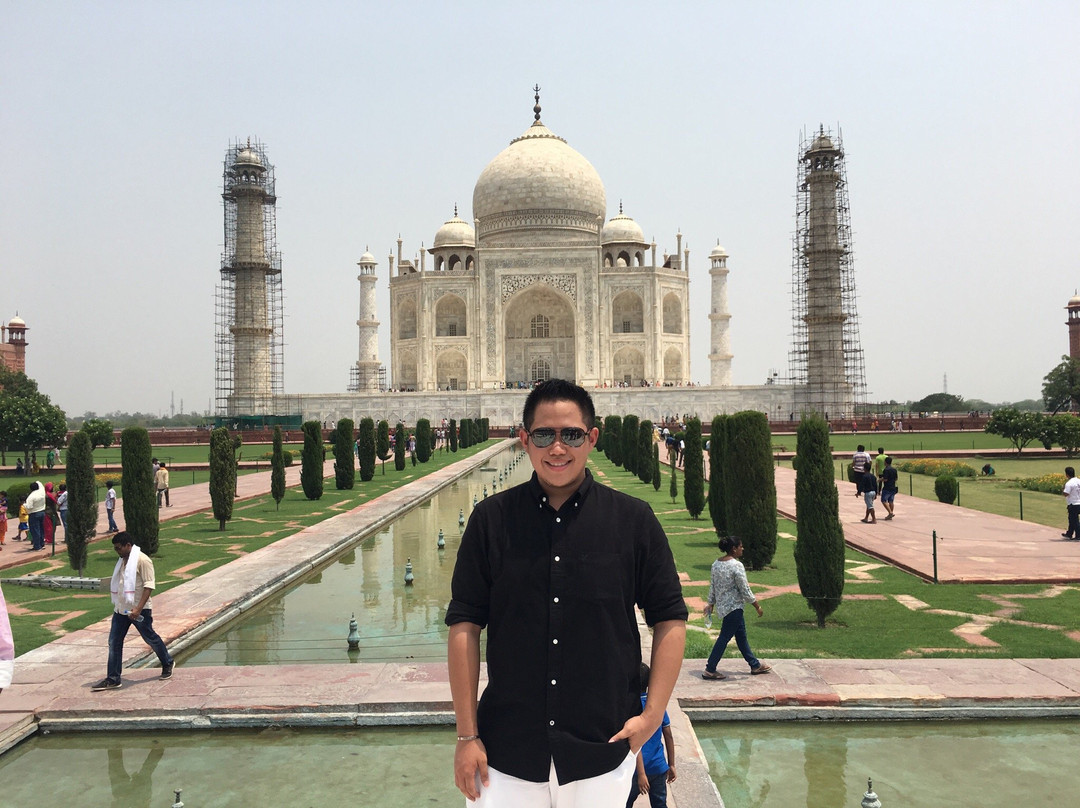 Tajmahal Private Tour Guide