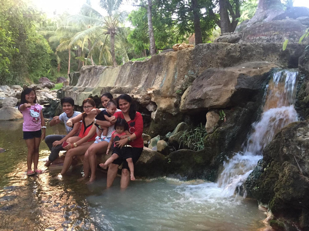 Mainit Hot Spring-比利兰岛必去景点