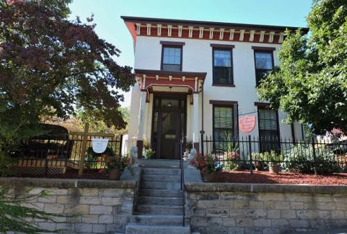The Countess Bed & Breakfast