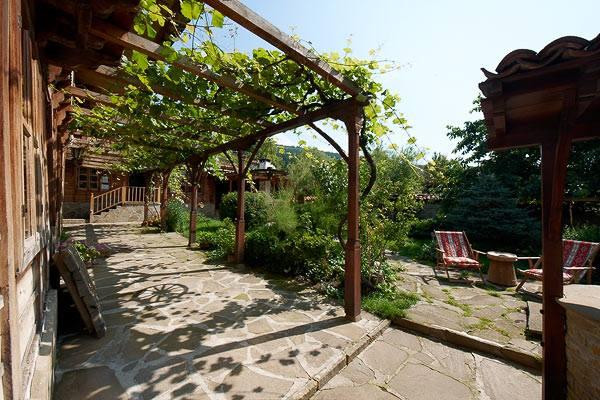 Eco-House Zheravna主图