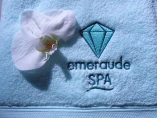 Domaine De La Tour Emeraude主图