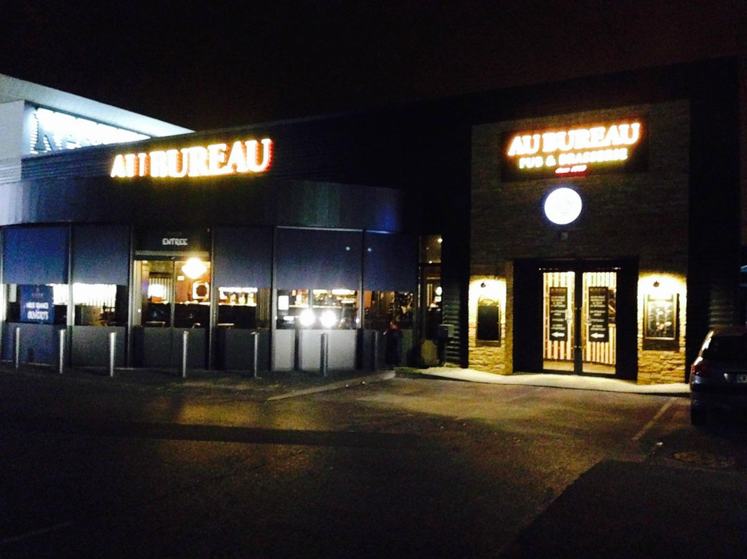 Au Bureau