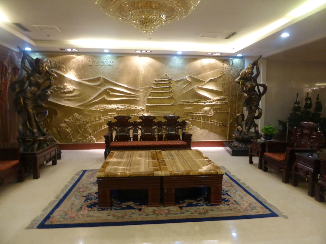 飞天大酒店主图