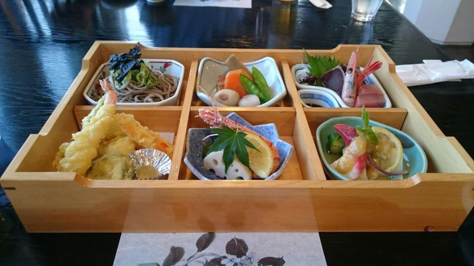 Shikinomori Guest House-餐饮