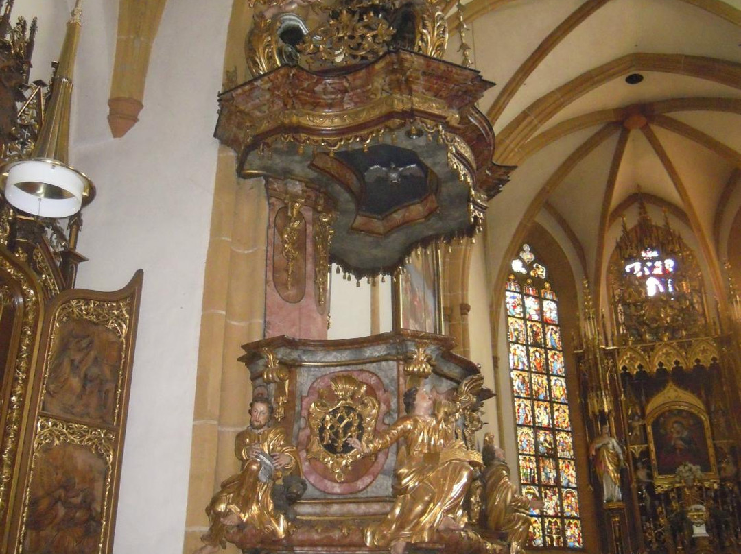 Pfarrkirche Waasen-莱奥本必去景点