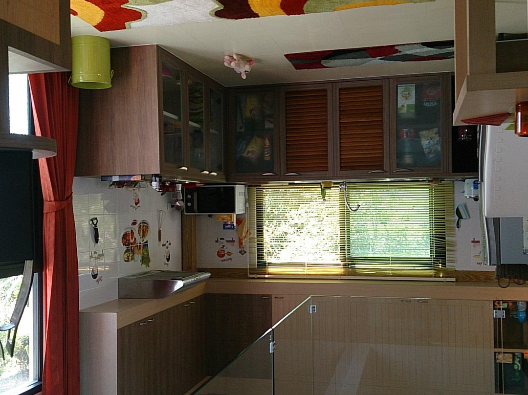 The Upside Down House Museum & Fun Attractions-拉特萨达必去景点