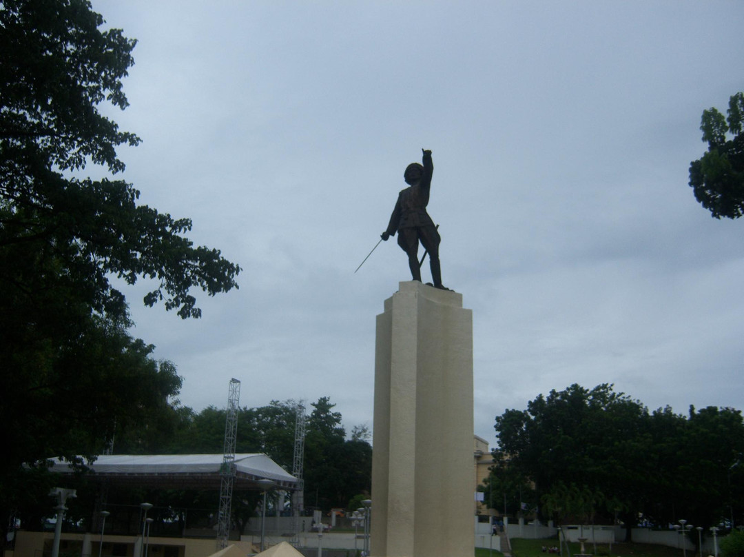 Maria Cristina Park-丹辘必去景点
