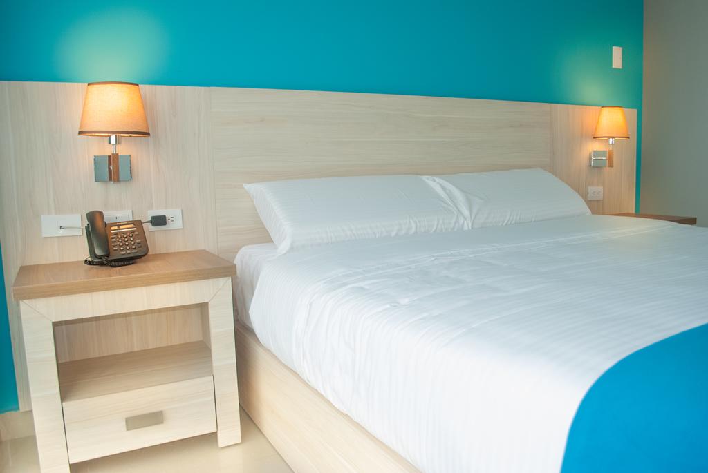 Hotel Punta del Mar-官方