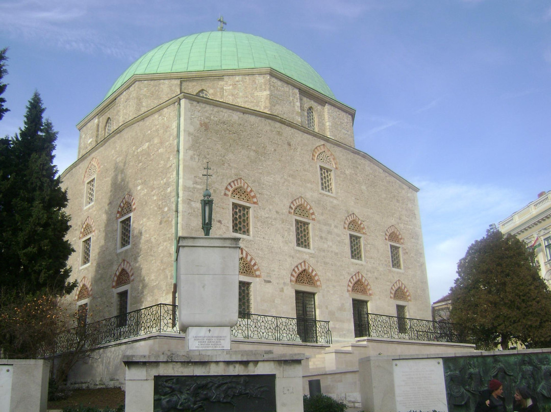 Jakovali Hassan Mosque and Museum-佩奇必去景点