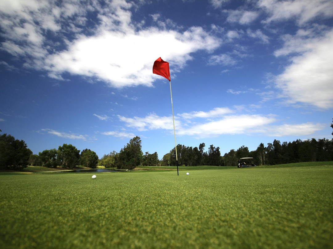 绿宝石湖畔高尔夫俱乐部-Carrara必去景点