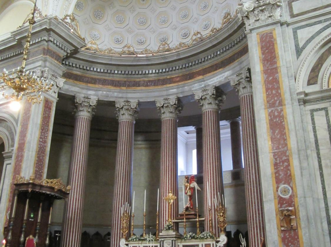 Sovereto旅游景点-Concattedrale San Michele Arcangelo