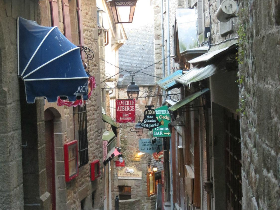 La Grande Rue-圣米歇尔山必去景点