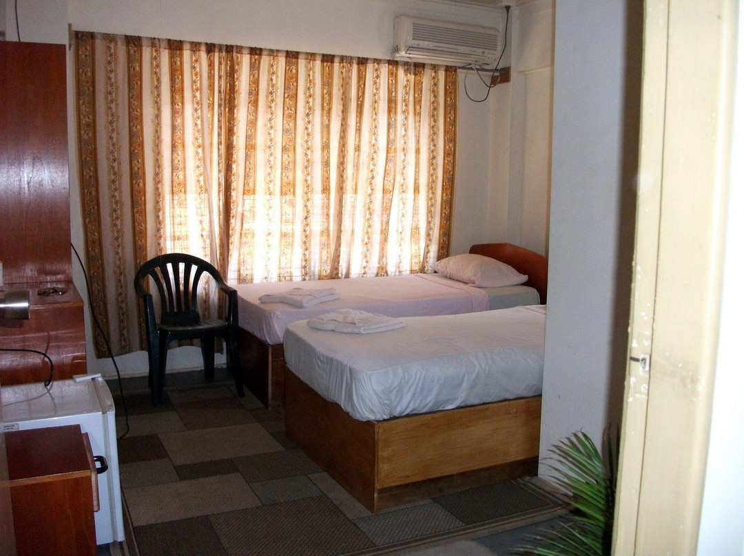 The Royale Lodge