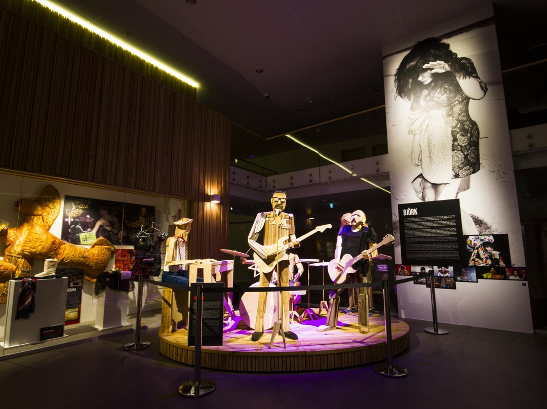 Rokksafn Íslands - The Icelandic Museum of Rock 'n' Roll-Reykjanesbaer必去景点