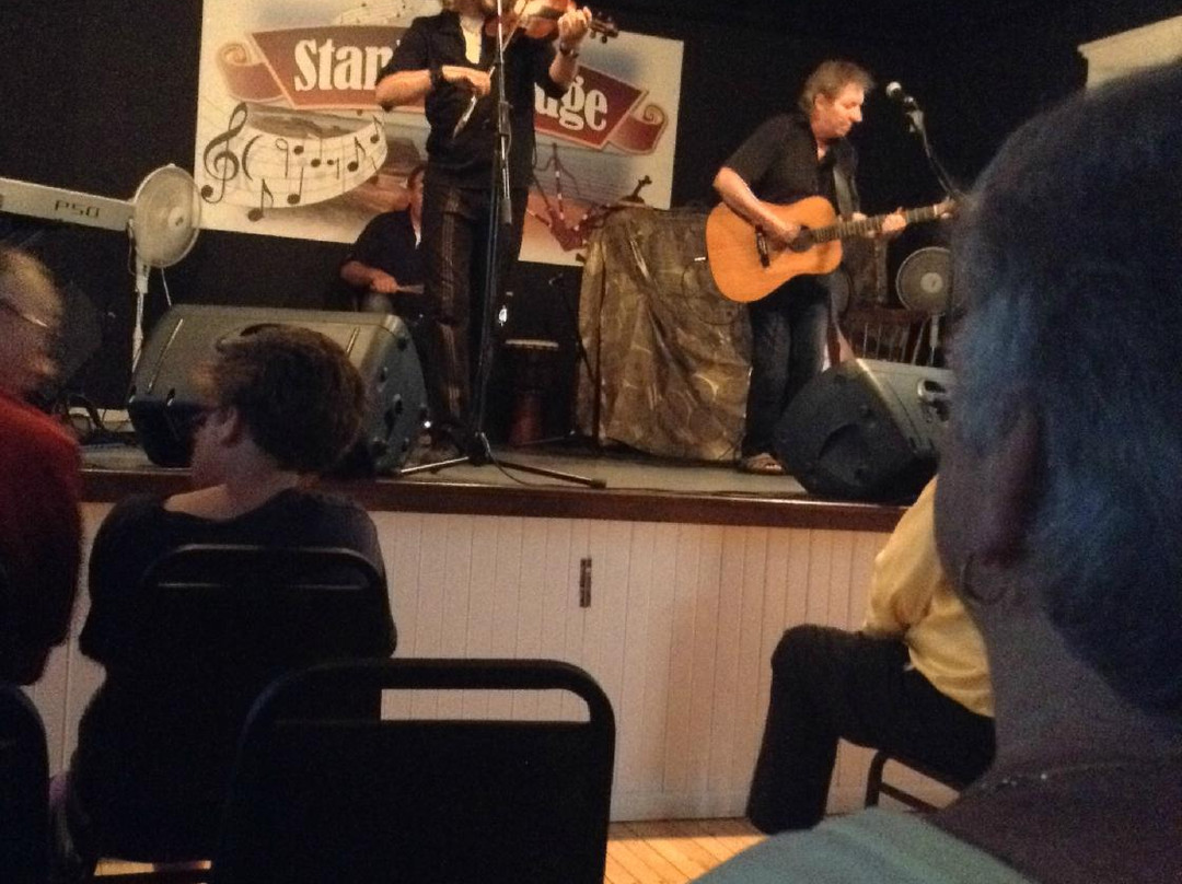 Stanley Bridge Hall Ceilidhs-斯坦利桥必去景点