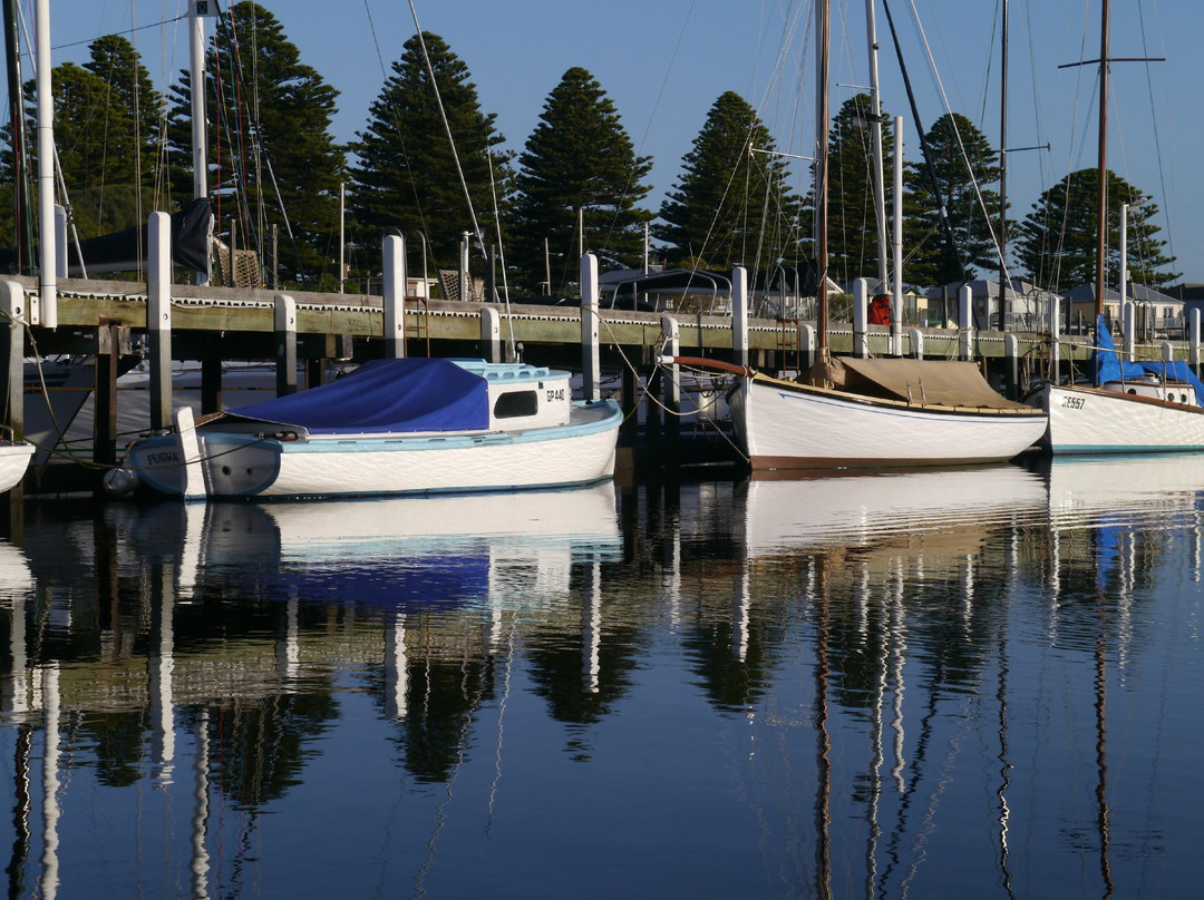 Eastern Beach Holiday Units主图