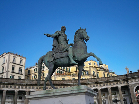 平民表决广场-那不勒斯必去景点