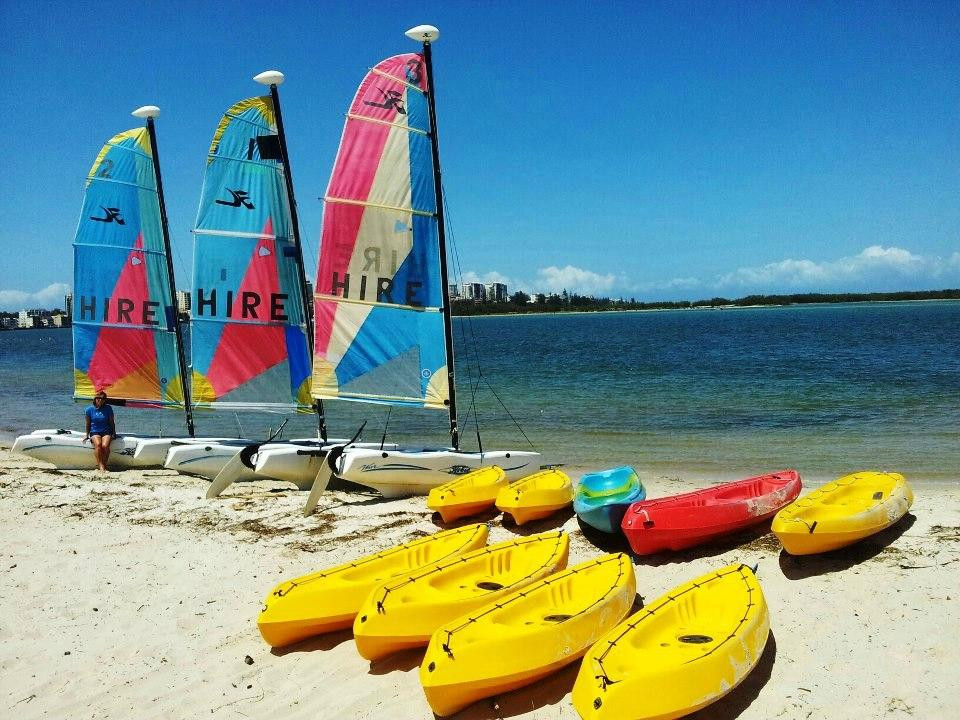 Golden Beach Hire景点图片