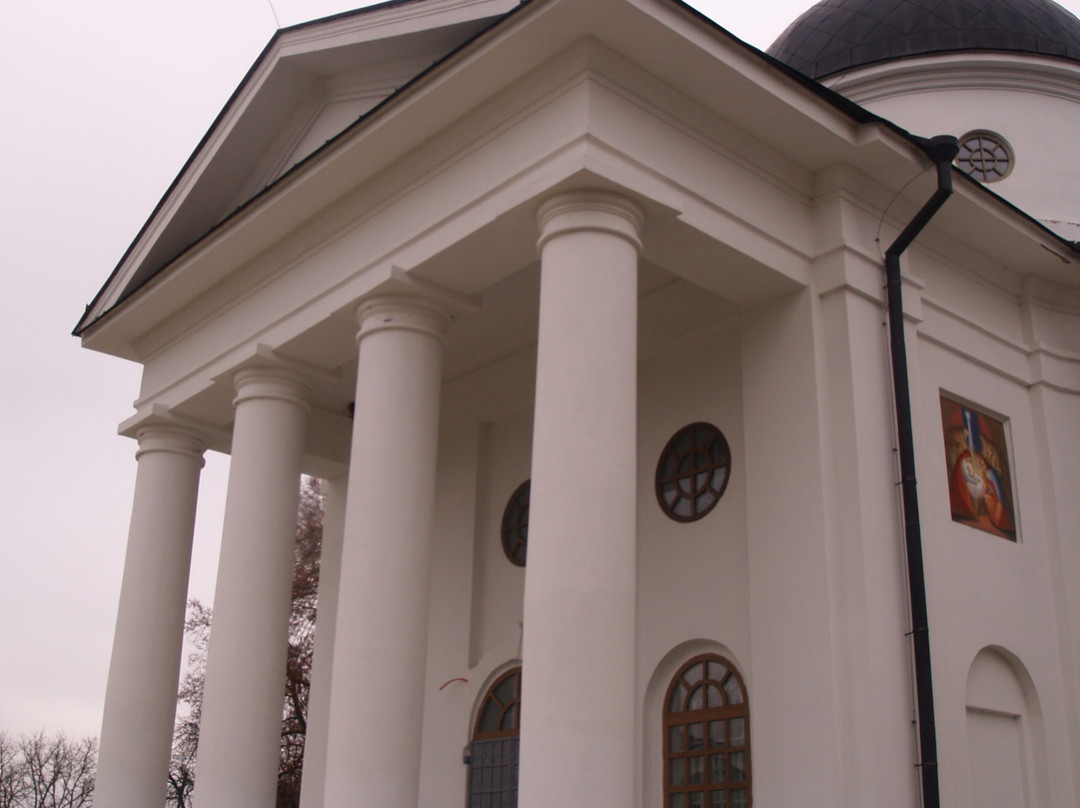 Resurrection Church - Rozumovsky family vault-Baturyn必去景点