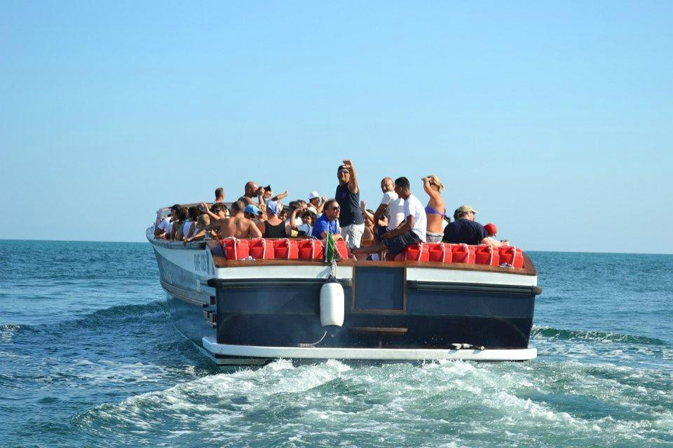 Motobarca Vittorio - Day Tours-佩斯基奇必去景点