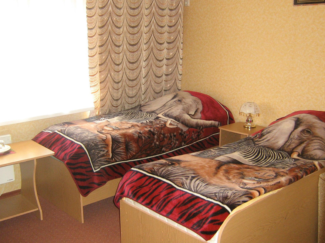 Sosnoviy bor (Pinebor)