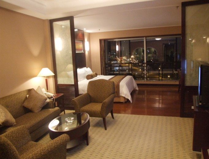 蓝海大饭店(青岛石老人海水浴场国际会展中心店)主图