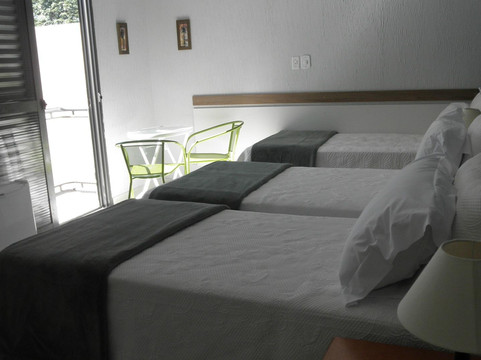 绿洲公园旅馆主图