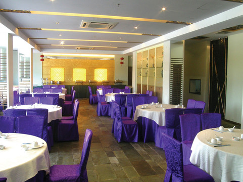 云亭假日酒店主图