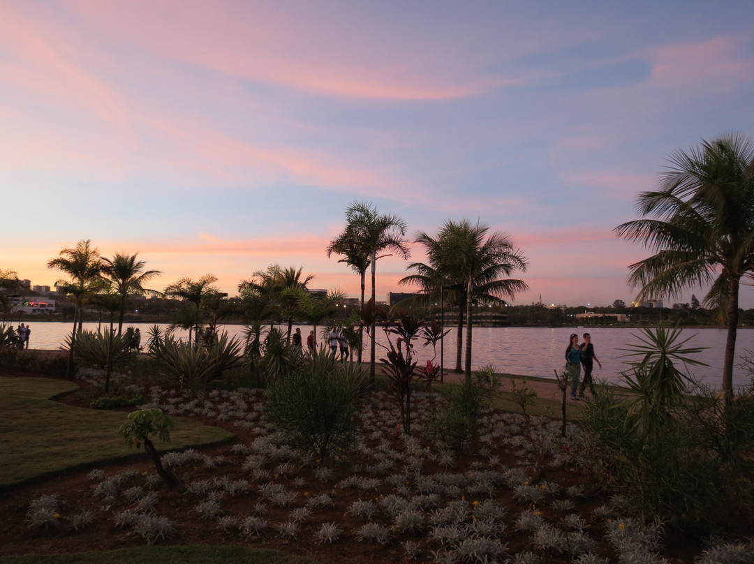 彭涛南湖-巴西利亚必去景点