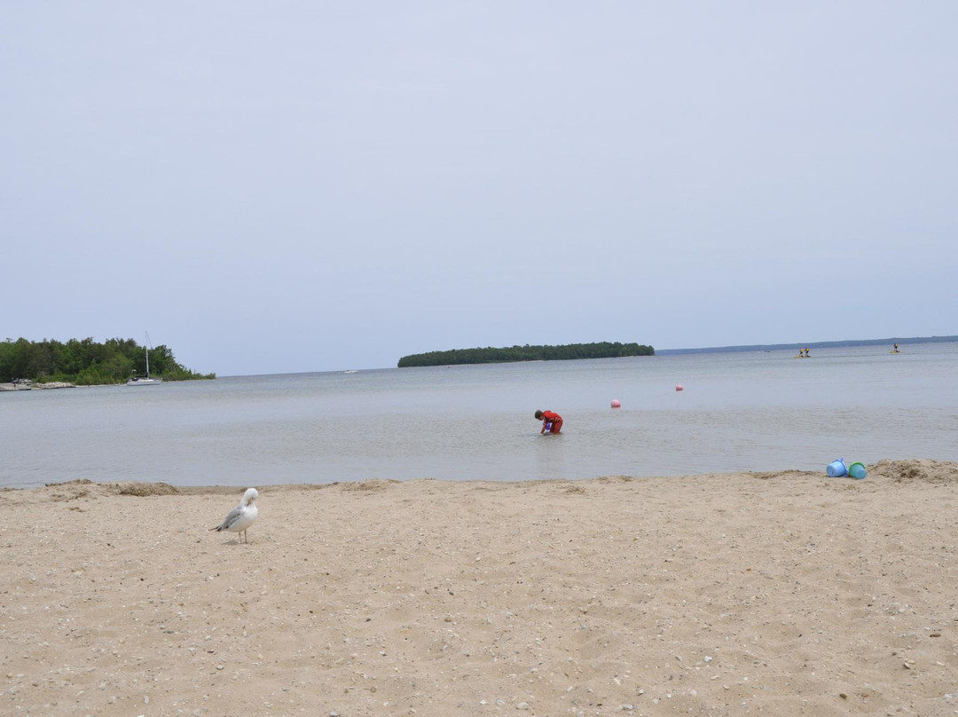 Nicolet Bay Beach-Fish Creek必去景点
