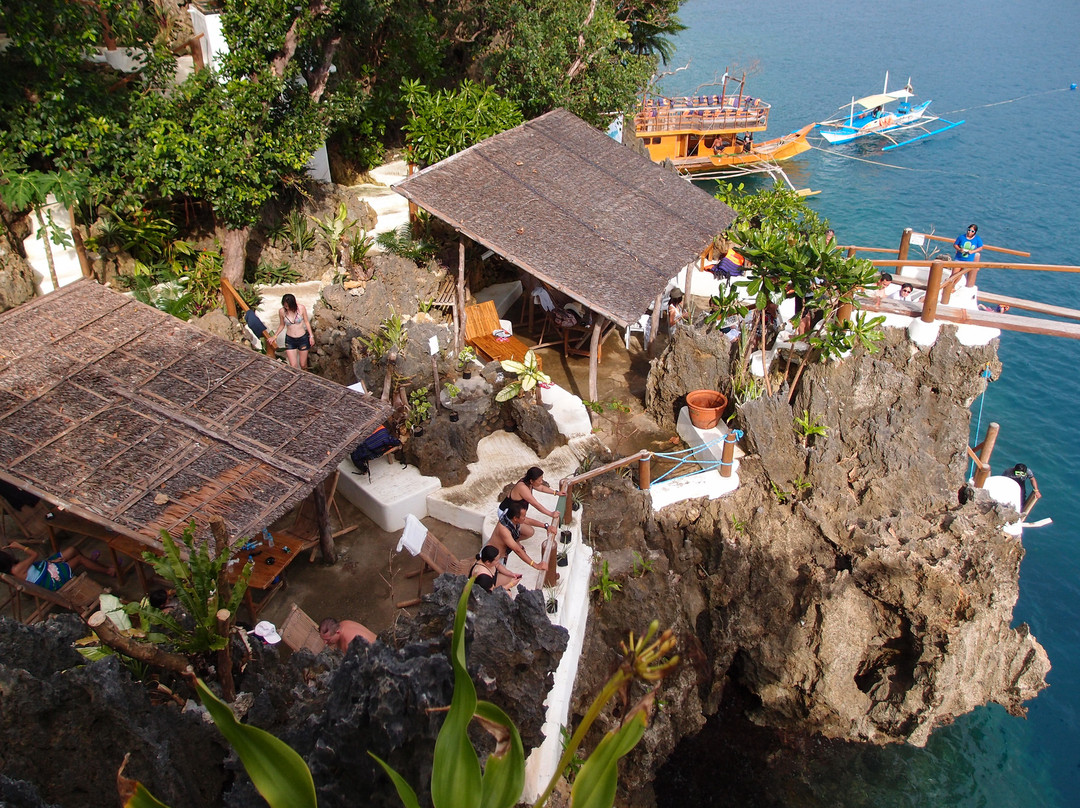 悬崖跳海-长滩岛必去景点