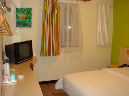 7天成都玉双路地铁站店主图