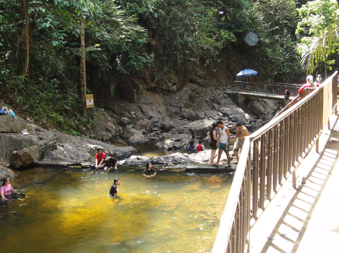 Kota Tinggi Waterfalls-哥打丁宜必去景点