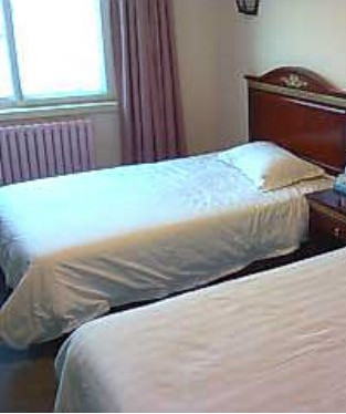 天津聚美快捷酒店津塘路东风地道店主图