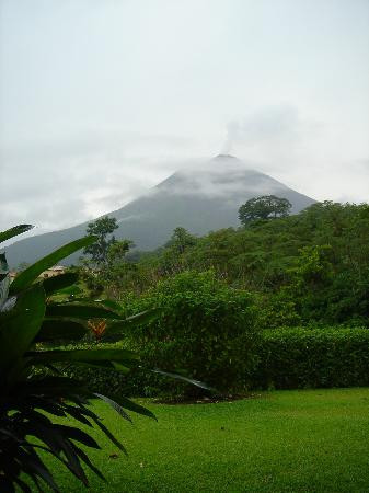 阿雷纳火山景点图片