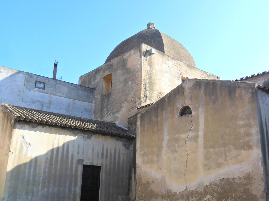 Chiesa di Sant'Efisio Martire-夸尔图－圣埃莱娜必去景点