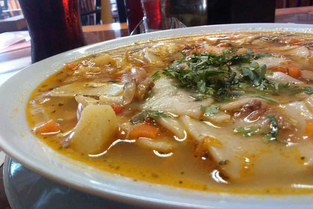 Pozo Almonte餐馆和美食-Almuerzos Carreño