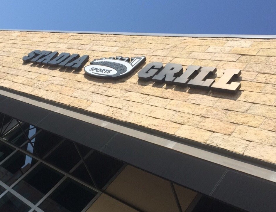 Stadia Sports Grill