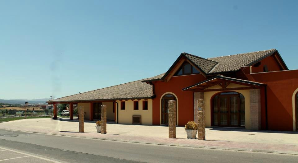 Senorbi餐馆和美食-Sala Ricevimenti Santa Mariedda
