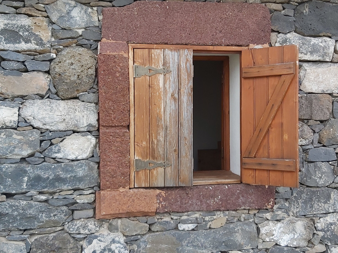 Roseiras House-Jardim do Mar必去景点