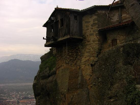 Holy Trinity Monastery (Agia Triada)-卡兰巴卡必去景点